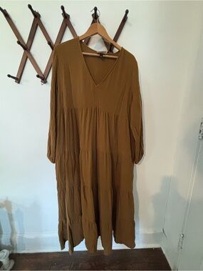 Old Navy Women's V-Neck Tiered Maxi Dress - mustard